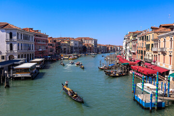 Fototapeta na wymiar View from the Rialto Bridge to the Canal Grande in Venice, Italy