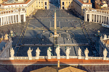 St. Peter's square seen from top of St. Peter's basilica, Vatican - obrazy, fototapety, plakaty