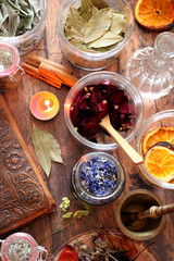 Décor Esotérique, Potion, Herbes, Sorcière, Grimoire © Stéphanie