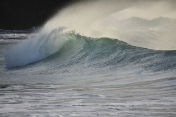 The sea brings out its most beautiful waves for surfing