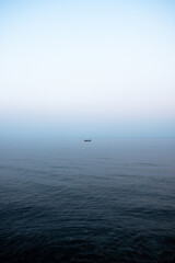 Fototapeta na wymiar boat on the ocean