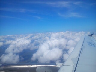 Volando por las nubes  