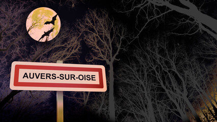 Thème Halloween panneau de la ville de Auvers-sur-Oise. Entrée dans la municipalité....