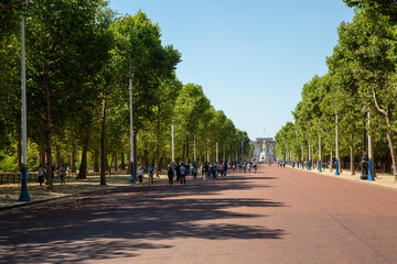 the mall buckingham palace