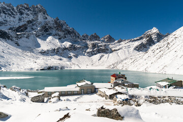 Gokyo, Nepal; Stunning view of the famous Gokyo lake and village facing the Renjo La pass after a...