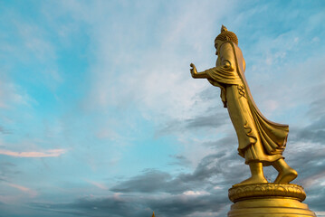 Fototapeta premium Buddha and sky background