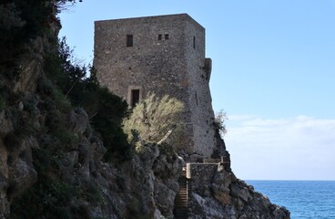Fototapeta premium Praiano - Torre Grado sulla costa di Vettica Maggiore