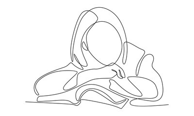continuous line of woman reading book