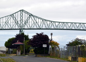 Fototapeta premium Historical Steel Bridge at the Columbia River in the Town Astoria, Oregon