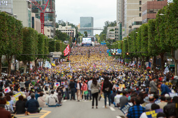 Obraz premium many people on the street