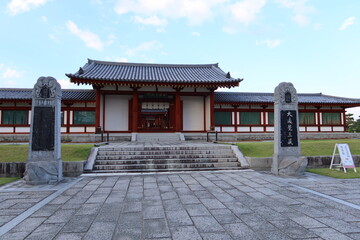 A Japanese temple : a scene of the front entrance gate Rei-mon to Garan Buddhist Temple in the precincts of Genjyo-sanzo-in Temple in Nara City in Nara prefecture　日本の神社: 奈良県奈良市にある玄奘三蔵院境内の伽藍への入り口門の一風景