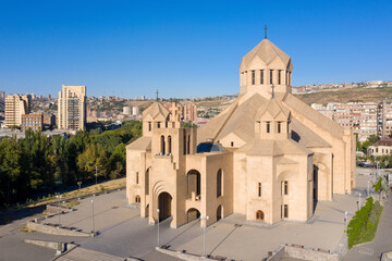 Fototapeta na wymiar Surp Grigor Lusavorich Cathedral is one of the most popular tourist destinations in Armenian capital. Yerevan, Armenia.