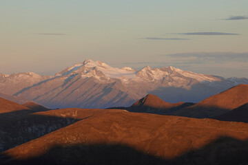 view of the mountain landscape