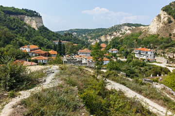 Obraz premium Old houses in historical town of Melnik, Bulgaria