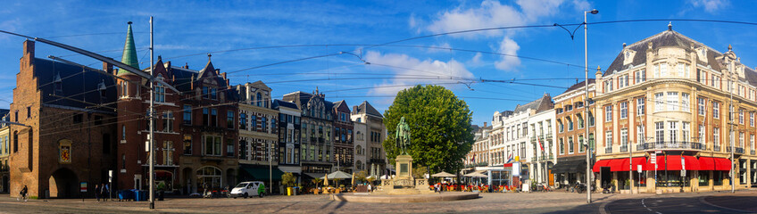Overview of Plaats in Hague, Netherlands. View of monument of Dutch politician Johan de Witt.