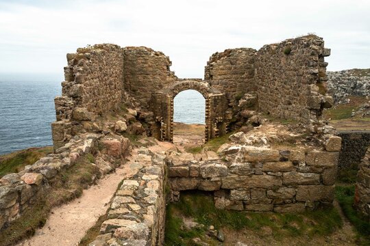 Botallack mine ruins in Cornwall, England. 