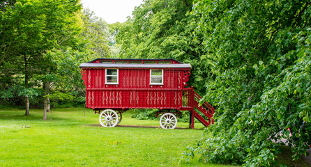 rote holz wohnwagen  Schottland  atemberaubende Landschaft, Vereinigten Königreich 