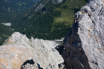 View of the valley near the Klagenfurter Hütte from the top of Stol mountain