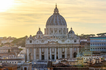Fototapeta na wymiar St. Peter's basilica in Vatican, center of Rome, Italy