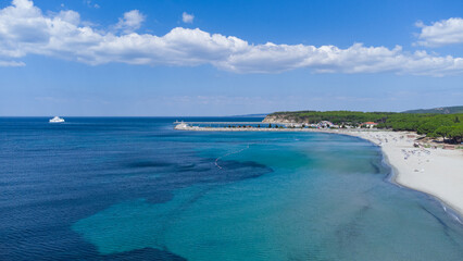 Fototapeta na wymiar Drone view of crystal clear blue water on the beach of Kabatepe near Çanakkale, Turkey