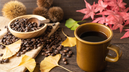 秋のイメージとコーヒー