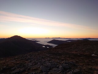 Bienn Fhionnlaidh inversion sunset scotland clouds