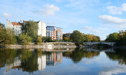 Fototapeta na wymiar Landwehr Canal and Lohmühlen Bridge