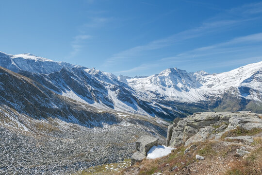 Panoramablick von der Bockhartscharte zum Gipfel Hoher Sonnblick