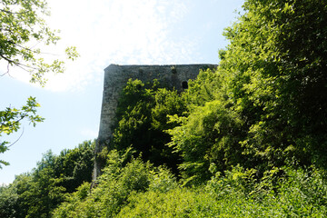 Fototapeta na wymiar Hohenurach castle ruins in Bad Urach, Germany