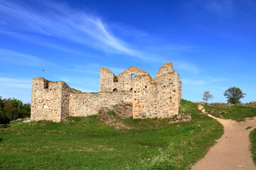 Fototapeta premium Sweden, Lake Vattern Area, Uppgranna, Brahehus castle ruins