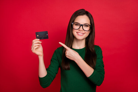 Photo of boss brunette young lady index card wear eyewear green shirt isolated on red color background