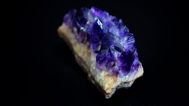 Amethyst The Beautiful Healing Violet Quartz Seamless Loop