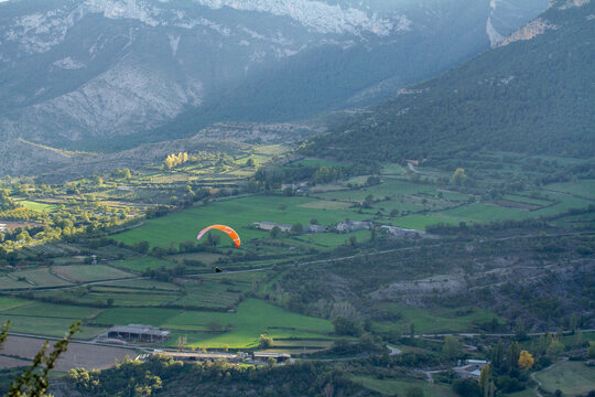 Ordeny&agrave;, Catalunya