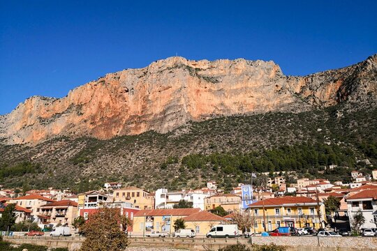 Leonidio in Griechenland, beliebt bei Kletterern