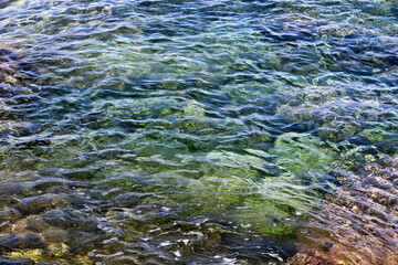 The color of the water in the mediterranean sea in shallow water