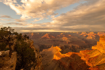 Fototapeta na wymiar grand canyon sunset light