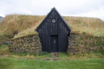 old red barn