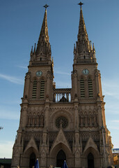 Fototapeta na wymiar Catedral de Lujan