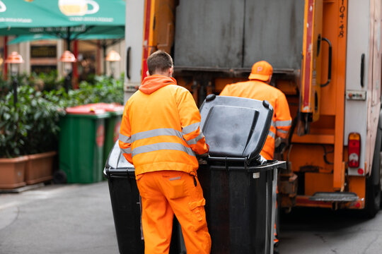 Recycling truck