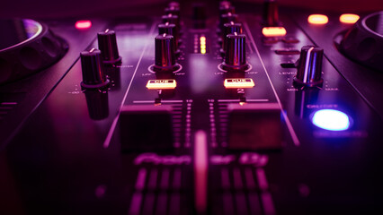 Mikser DJ