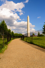 Washington Monument in daylight in Washington D.C. 