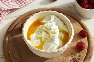 Cottage cheese and flax seed oil - Budwig diet