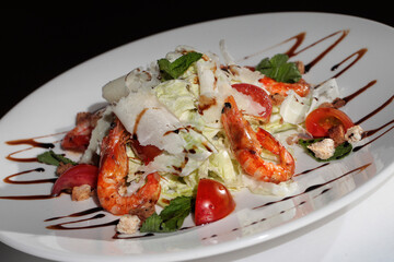 salad with shrimps
