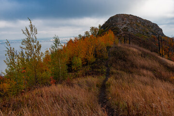A stroll through the Zhigulyovo Mountains on an October day!