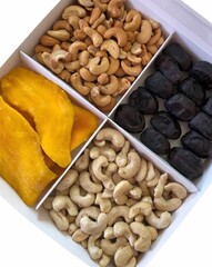 nuts, dried fruts