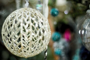 クリスマスの飾り（玉）