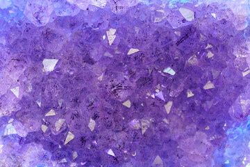 Fototapeta premium Quartz with mineral crystals against a black background