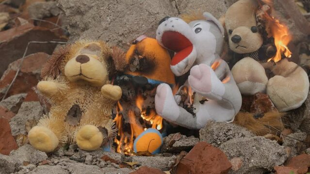 children's soft toys burn in fire