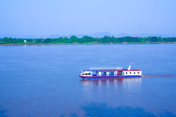 Obraz premium boat on the river