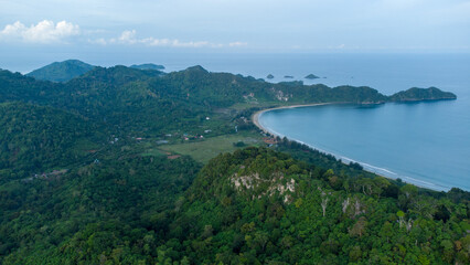 Fototapeta na wymiar Aerial view of hills, tropical forest and Lhok paroy beach.